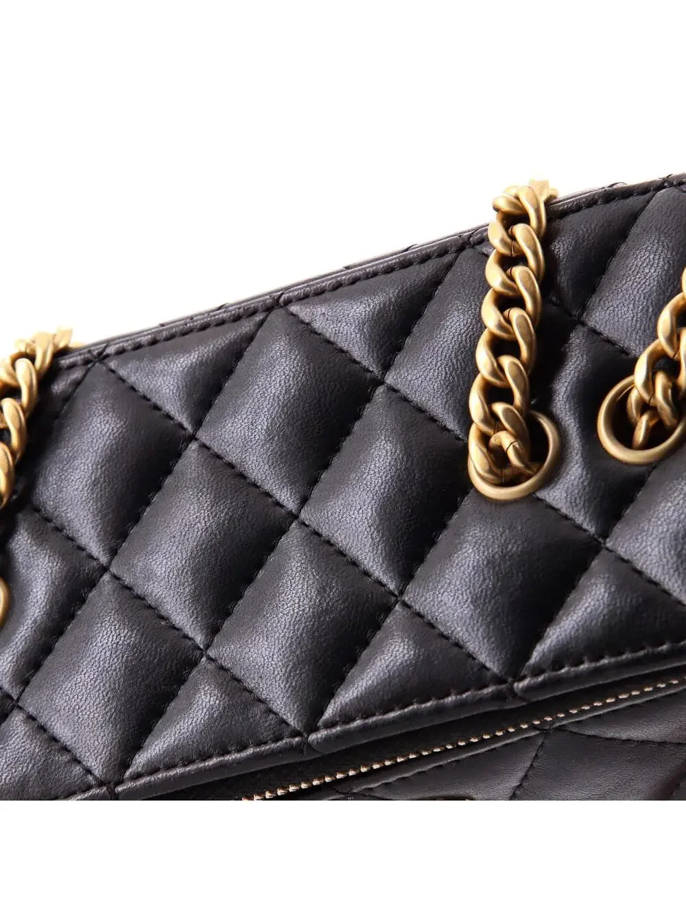 Chanel All Slide Long Vanity Case With #339359C48B